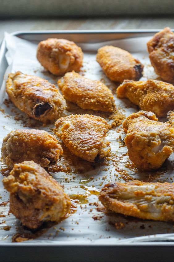 A gluten-free shake 'n bake chicken recipe, made with almond flour and a homemade spice mix. Tastes just like the original, but much healthier! Grain-free, Paleo, low-carb, ketogenic, dairy-free!