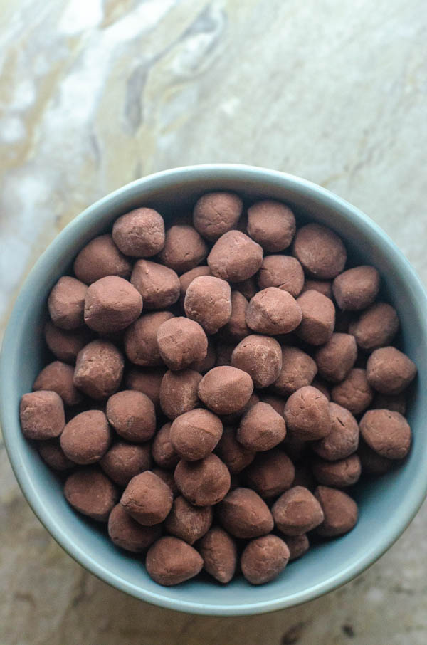 Homemade tapioca pearls for bubble tea are a delicious treat for when you want a sweet indulgence. These are vegan, gluten-free, grain-free and sugar-free.