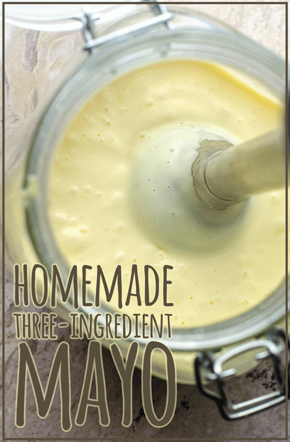 A tasty homemade three-ingredient mayo recipe. Gluten-free, grain-free, dairy-free, Paleo, ketogenic, low-carb, Whole30. 