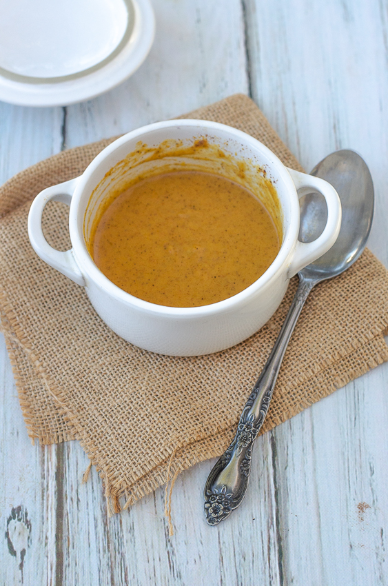A delicious and smooth no-bake pumpkin pie filling for one. Paleo, keto, gluten-free, grain-free, sugar-free, dairy-free, soy-free. 